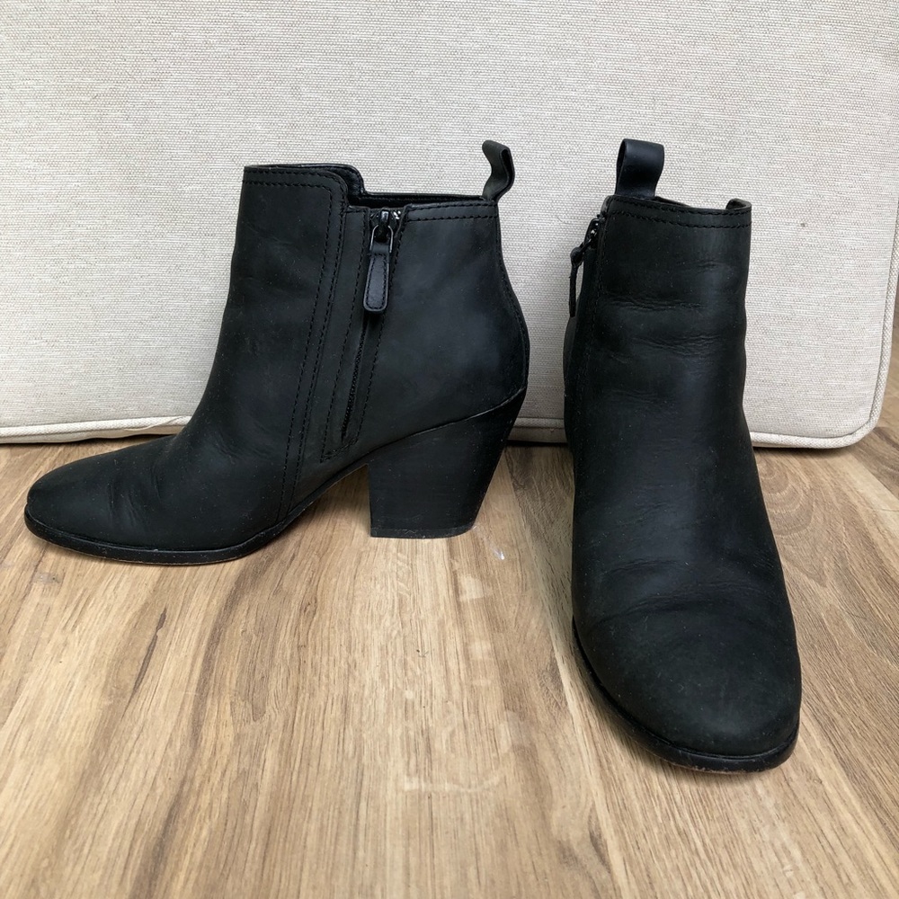 Cole Haan Ankle Bootie Black Leather Boots Size 6B